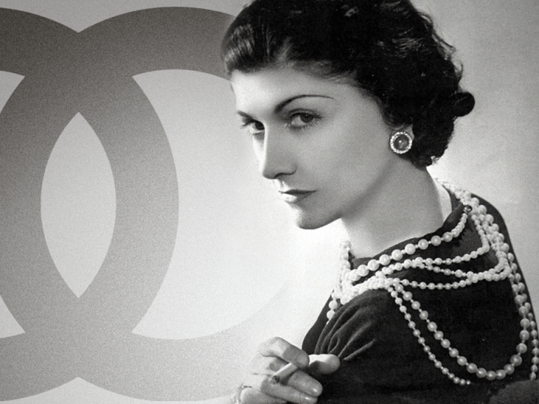 Coco chanel asik. Габриэль бонёр (Коко) Шанель. Коко Шанель (Coco Chanel). Коко Шанель 1971. Коко Шанель в молодости.