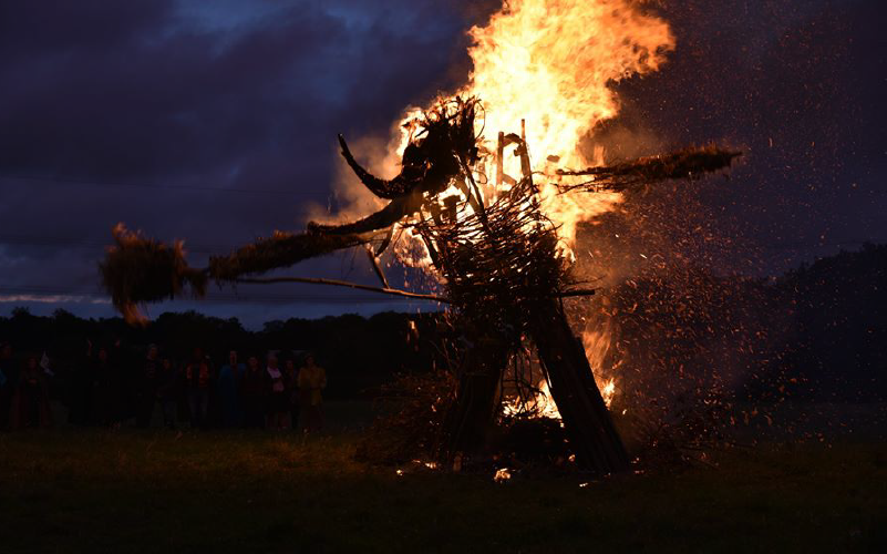 การเผาหุ่นจากเทศกาล Mercian Gathering 