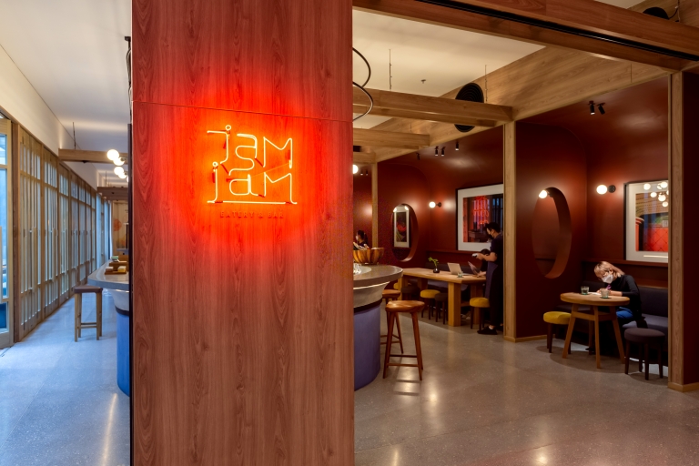 JAM JAM Eatery & Bar โดดเด่นด้วยอาหารฟิวชันไอเดียแปลกใหม่ ในบรรยากาศใจ